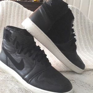 Nike Air Jordan high tops
